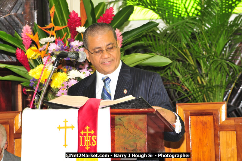 Lucea United Church - United Church in Jamaica and Cayman Islands - Worship Service & Celebration of the Sacrament of Holy Communion - Special Guests: Hanover Homecoming Foundation & His Excellency The Most Honourable Professor Sir Kenneth Hall Governor General of Jamaica - Hanover Jamaica Travel Guide - Lucea Jamaica Travel Guide is an Internet Travel - Tourism Resource Guide to the Parish of Hanover and Lucea area of Jamaica - http://www.hanoverjamaicatravelguide.com - http://.www.luceajamaicatravelguide.com